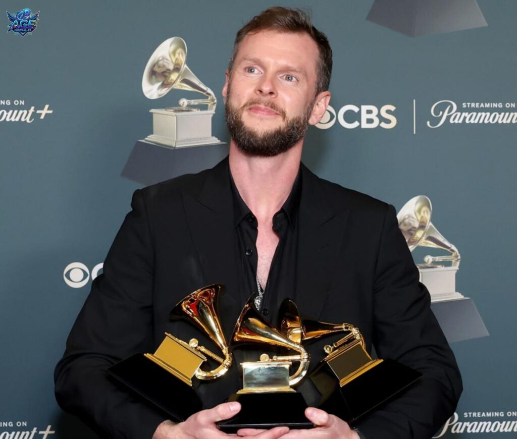Cirkut Awards and Achievements