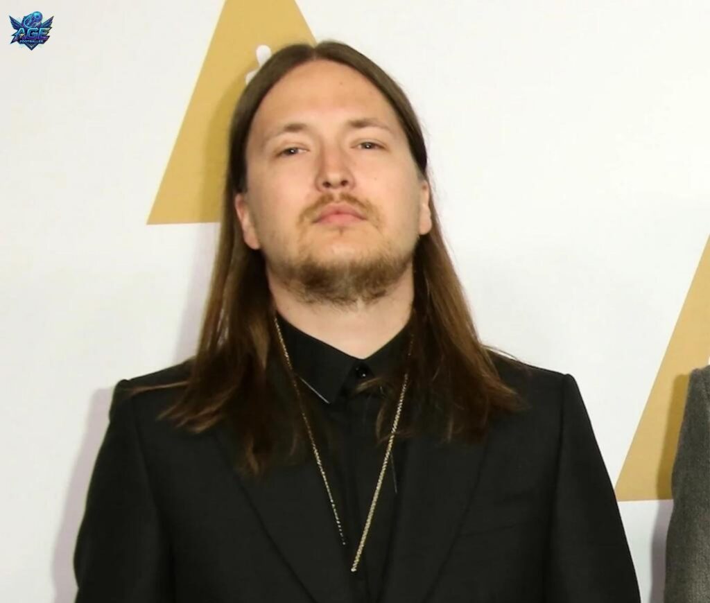 Shellback Producer Age, Height, Wife, Net Worth, Family & Bio